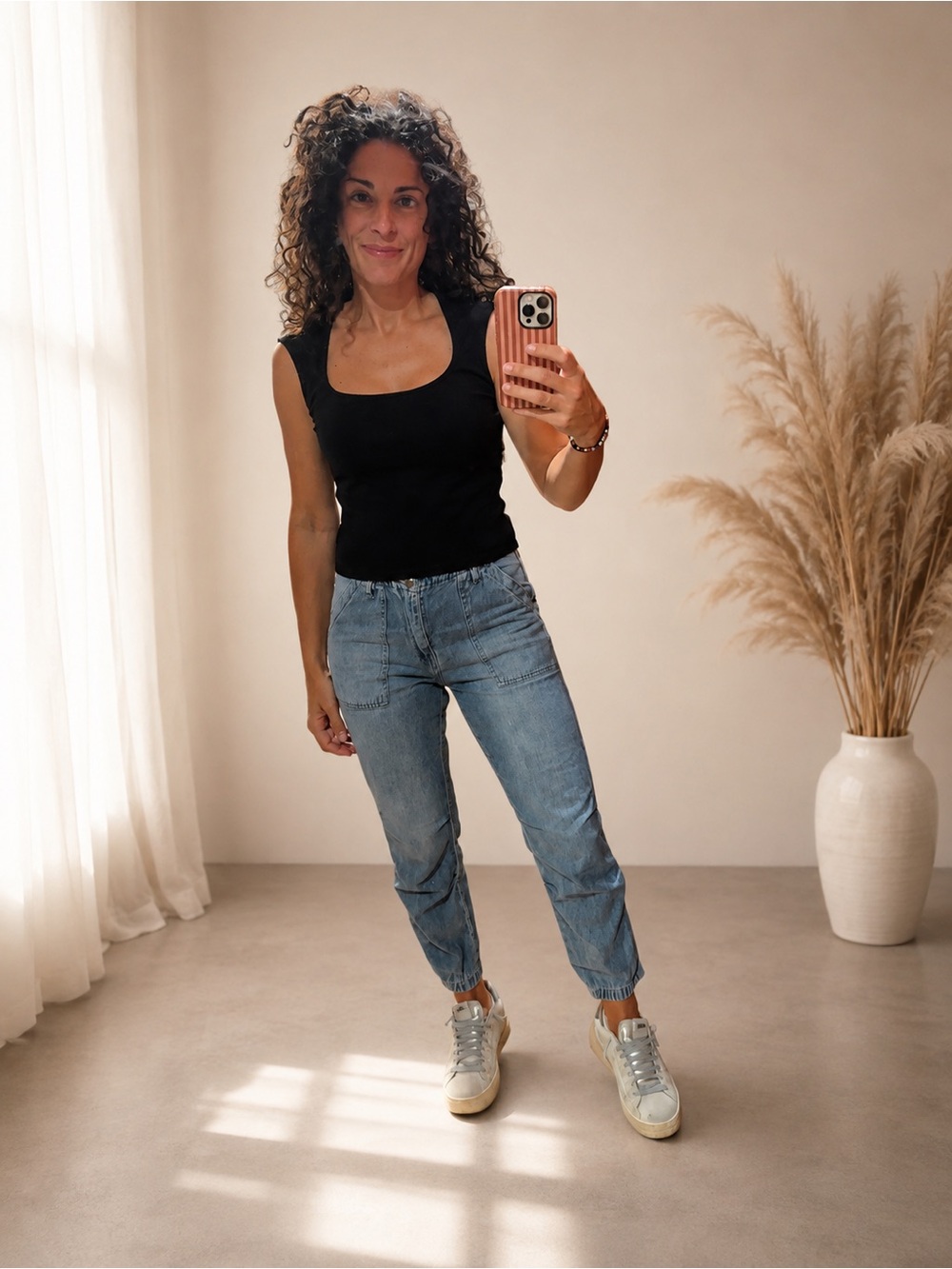 Rebecca Minkoff Joggers Jeans 26.5” inseam